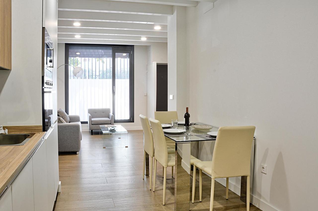 Apartamento De Dos Dormitorios En Triana Севилья Экстерьер фото