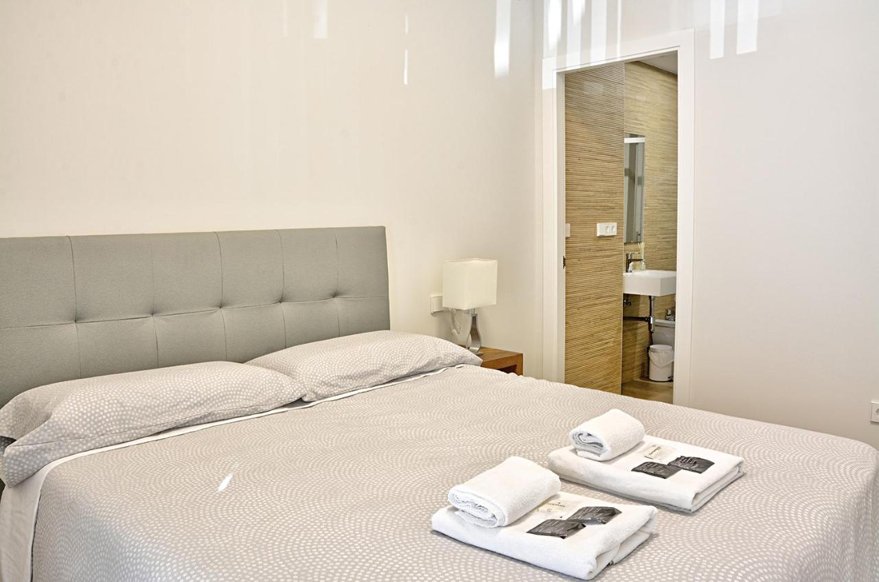 Apartamento De Dos Dormitorios En Triana Севилья Экстерьер фото
